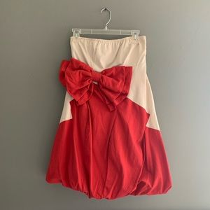 Strapless bubble dress with bow